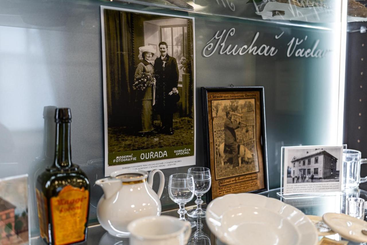 Hotel Jordánek Opočno Esterno foto