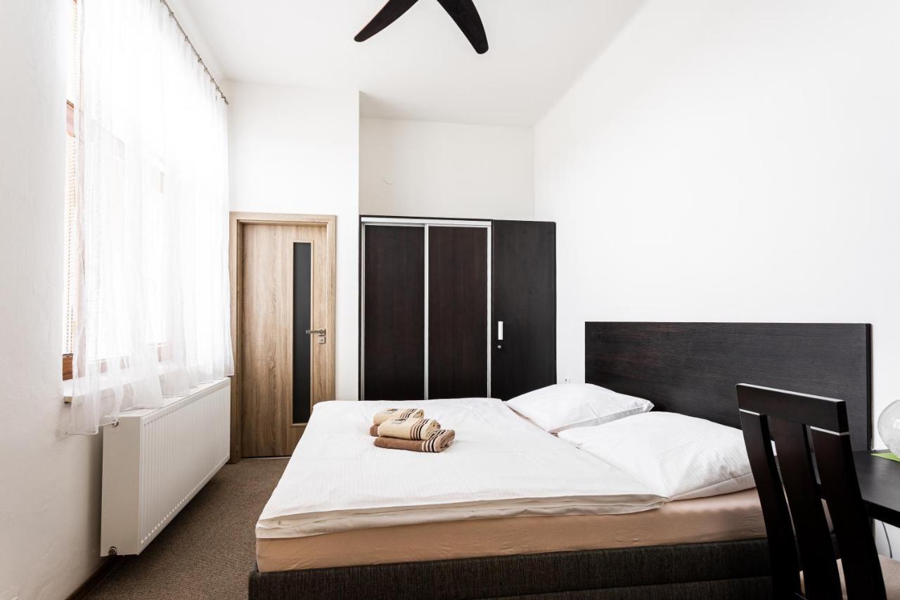 Hotel Jordánek Opočno Esterno foto