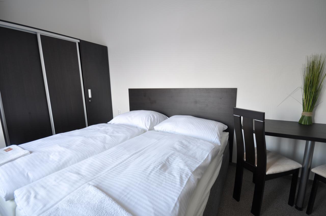 Hotel Jordánek Opočno Esterno foto