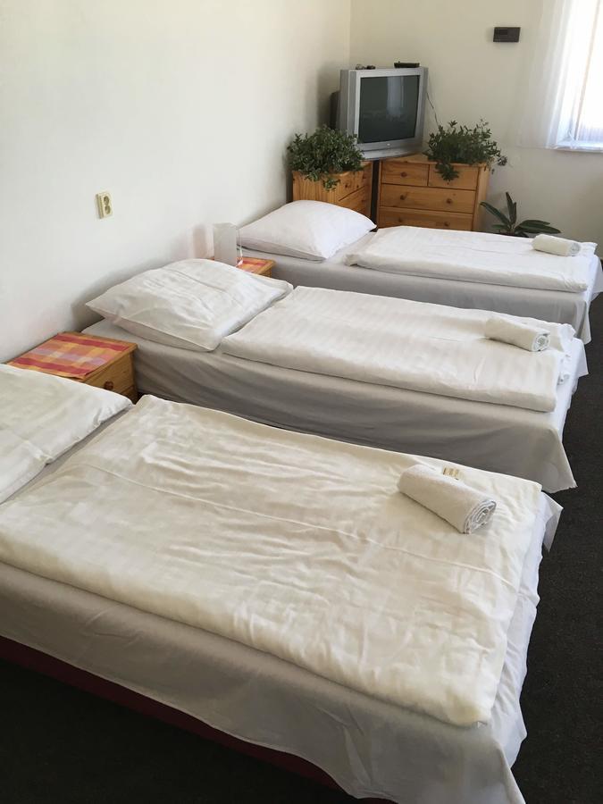 Hotel Jordánek Opočno Esterno foto