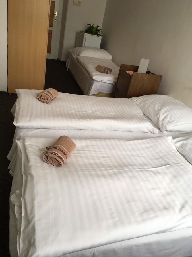 Hotel Jordánek Opočno Esterno foto
